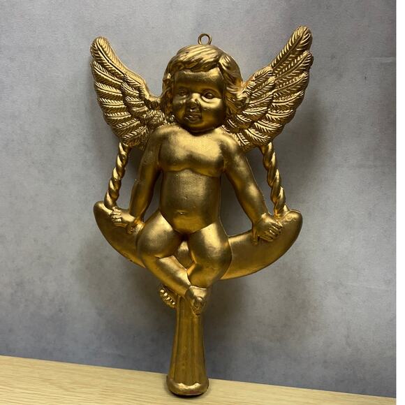 VINTAGE Christmas Golden Angel Tree Topper Plastic - Picture 1 of 2